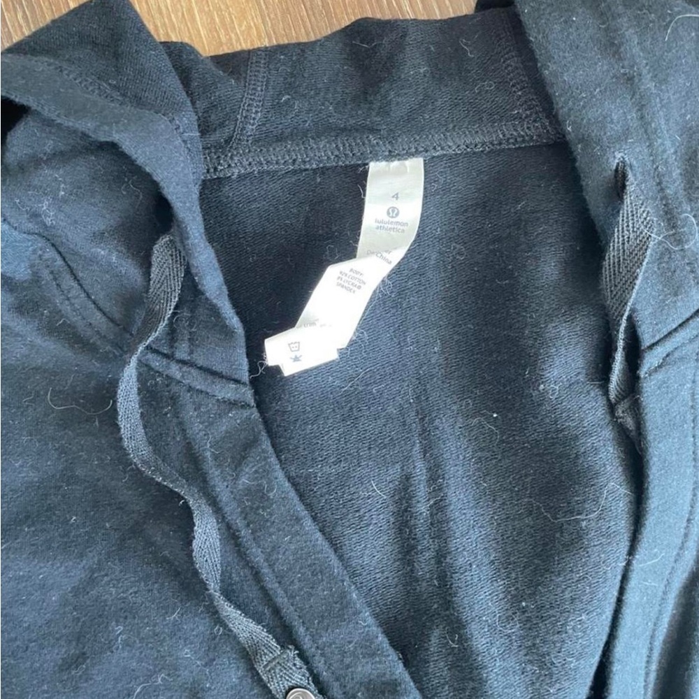Lululemon Vintage Rare Black Short Sleeve Hooded Romper - Picture 3 of 3